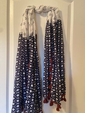 Patterned Scarf
